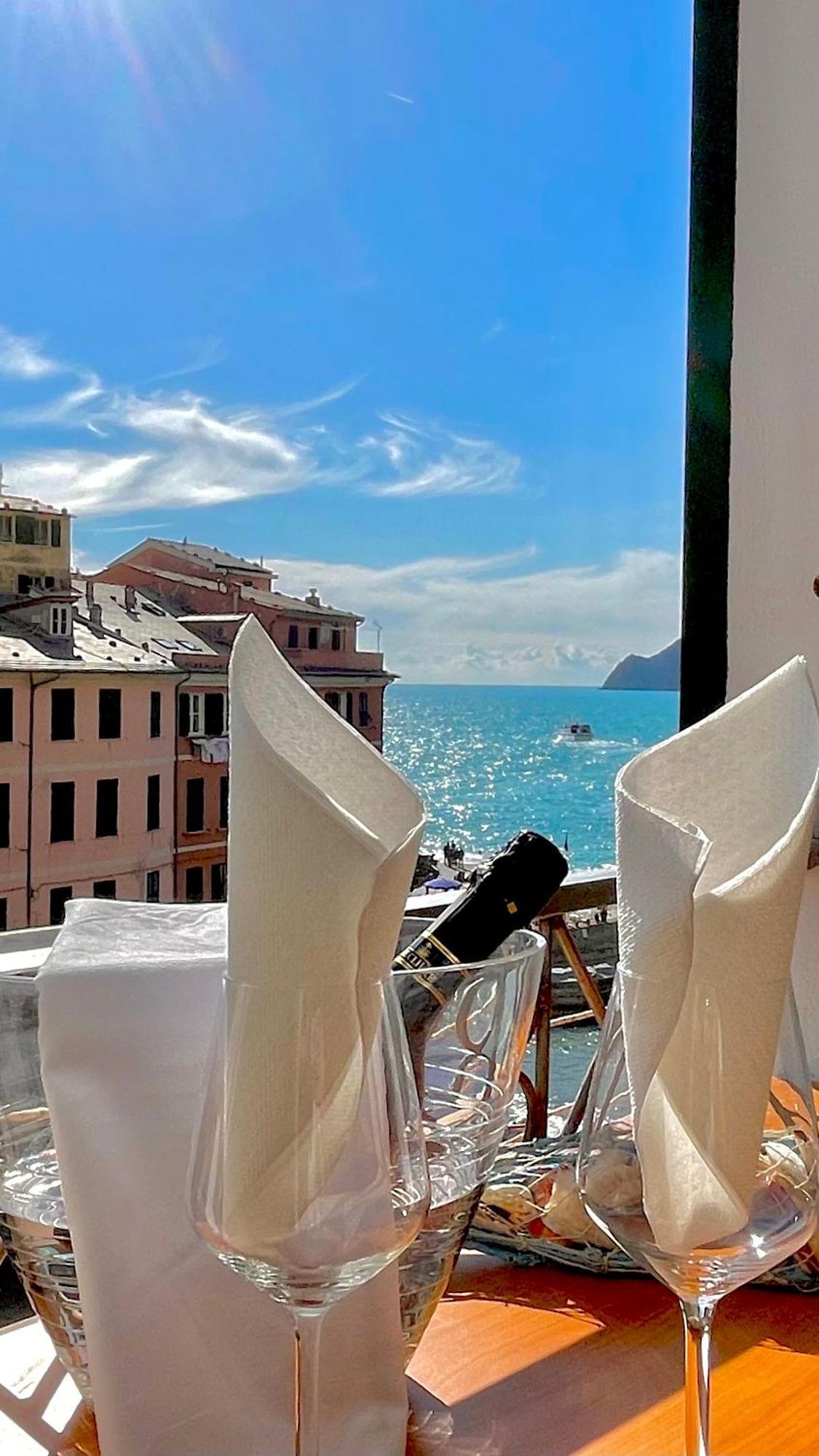 J Sea View Apartment Vernazza